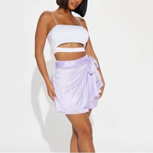 Lavender Satin Mini Wrap Waist‎ Skirt Size M RefN06 - Picture 1 of 7